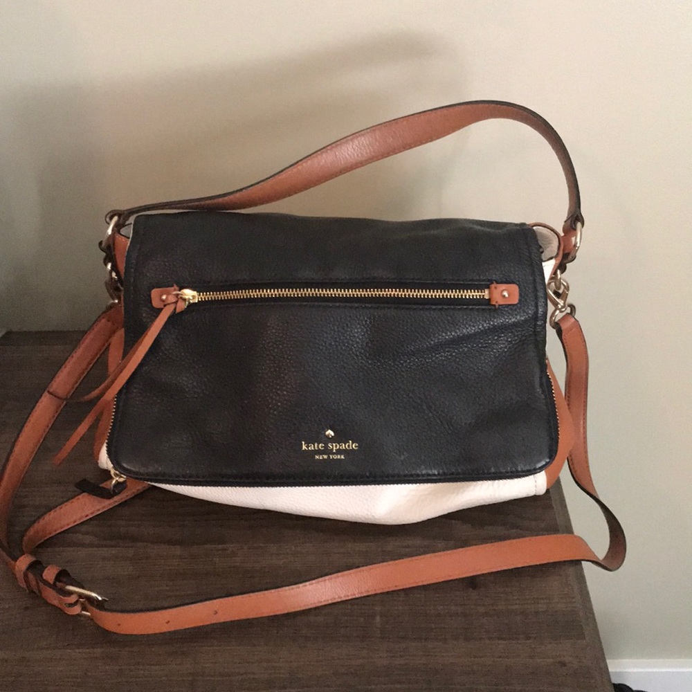 Gently used Kate Spade Purse